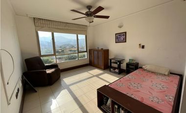 Apartamento vista al mar primera línea de playa  Rodadero Sur - 005 R