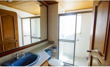 Apartamento vista al mar primera línea de playa  Rodadero Sur - 005 R