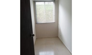 ARRIENDA APARTAMENTO PUERTAS DEL SOL