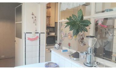 4 AMBIENTES CON DEPENDENCIA EN RECOLETA