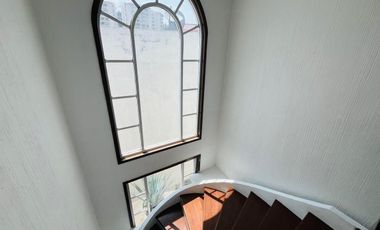 Casa Renta  Lomas del Río