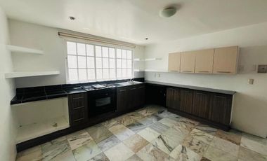 Casa Renta  Lomas del Río