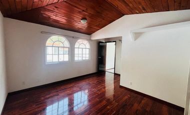 Casa Renta  Lomas del Río