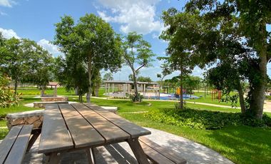 CASA EN VENTA CON RECAMARA EN PLANTA BAJA EN PRIVADA CUMBRES NOVO NORTE