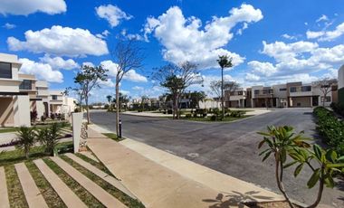 CASA EN VENTA CON RECAMARA EN PLANTA BAJA EN PRIVADA CUMBRES NOVO NORTE