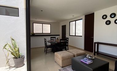 CASA EN VENTA CON RECAMARA EN PLANTA BAJA EN PRIVADA CUMBRES NOVO NORTE