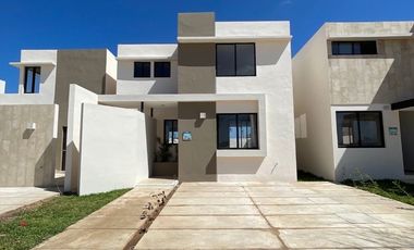 CASAS EN VENTA EN MERIDA EN PRIVADA CUMBRES NOVO NORTE MERIDA