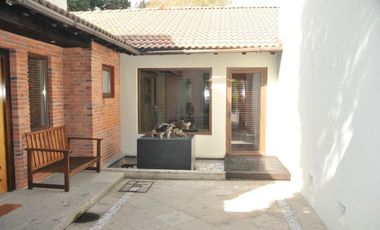 casa en venta en un nivel en Club de Golf Los Encinos Lerma