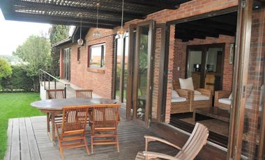 casa en venta en un nivel en Club de Golf Los Encinos Lerma