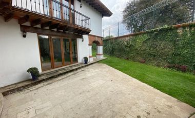 Casa en Renta en Club de Golf los Encinos