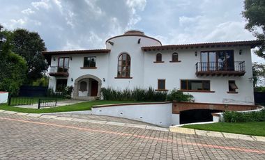 Casa en Renta en Club de Golf los Encinos