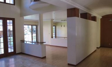 Casa en renta en Club de Golf Los Encinos Lerma
