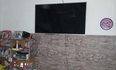 Casa en venta - 2 Dormitorios 2 Baños - Local - 334Mts2 - Burzaco