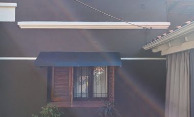 Casa en venta - 2 Dormitorios 2 Baños - Local - 334Mts2 - Burzaco