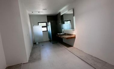 Casa en fraccionamiento residencial puerta de hierro