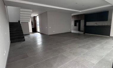 Casa en  PUERTA DE HIERRO