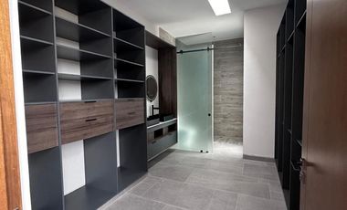 Casa en  PUERTA DE HIERRO