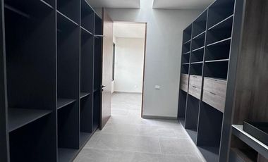 Casa en  PUERTA DE HIERRO
