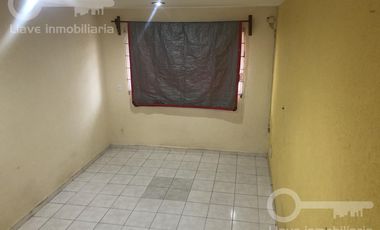 Casa en venta en Privada ubicada en calle Cuauhtémoc, Col. Gpe Victoria, Coatzacoalcos, Veracruz.