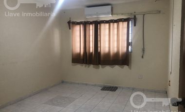Casa en venta en Privada ubicada en calle Cuauhtémoc, Col. Gpe Victoria, Coatzacoalcos, Veracruz.