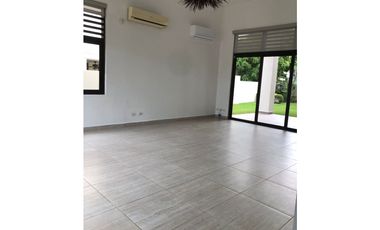 VENTA DE CASA EN PANAMA PACIFICO - NATIVA