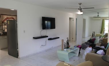 Se Alquila casa en Residencial Altos Valle Dorado Chorrera