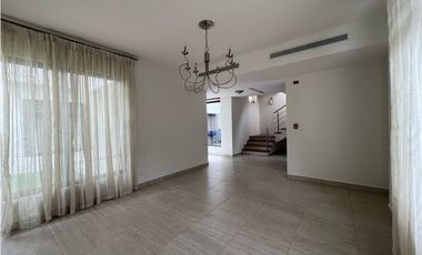 VENTA DE CASA EN PANAMA PACIFICO - PH NATIVA