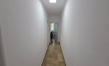 Alquiler de Suite Amoblada en Cdla. El Portón de Lomas de Urdesa. (LC)
