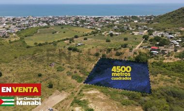 VENDO EN TERRENO EN SAN CLEMENTE