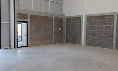 BODEGAS EN  RENTA CERCA DE LA PLANTA TOYOTA, EN APASEO EL GRANDE GUANAJUATO