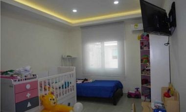 Amplia Casa en el Barrio el jardin Santa Marta