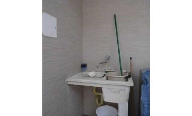 Amplia Casa en el Barrio el jardin Santa Marta