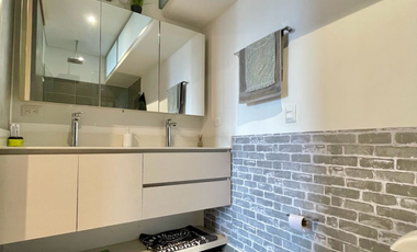 Renta amoblada de espectacular apartamento en El Poblado