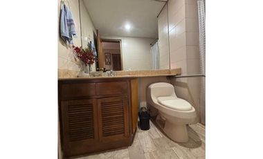 VENTA DE AMPLIO CÓMODO Y HERMOSO APARTAMENTO DUPLEX POBLADO MEDELLN