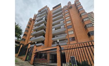 VENTA DE AMPLIO CÓMODO Y HERMOSO APARTAMENTO DUPLEX POBLADO MEDELLN