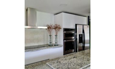 Apto remodelado 130m2 VENTA LA.CAROLINA