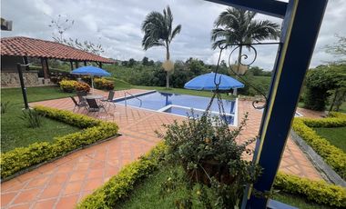 VENTA FINCA FAMILIAR Y DE TURISMO QUIMBAYA QUINDIO