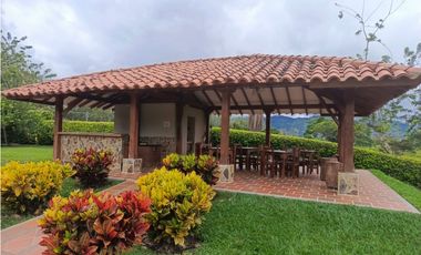 VENTA FINCA FAMILIAR Y DE TURISMO QUIMBAYA QUINDIO