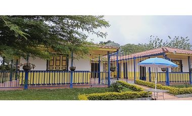VENTA FINCA FAMILIAR Y DE TURISMO QUIMBAYA QUINDIO