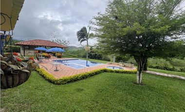VENTA FINCA FAMILIAR Y DE TURISMO QUIMBAYA QUINDIO