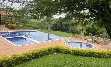 VENTA FINCA FAMILIAR Y DE TURISMO QUIMBAYA QUINDIO