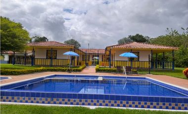 VENTA FINCA FAMILIAR Y DE TURISMO QUIMBAYA QUINDIO