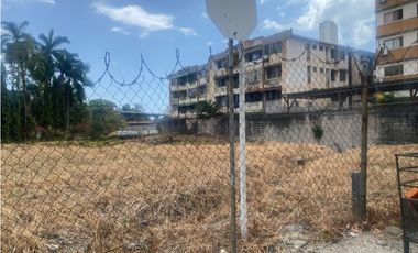 SEA CONFIABLE VENDE LOTE PARA DESARROLLO DE CASAS EN AV SANTA ELENA