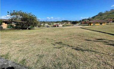 LOTE A LA VENTA PH LA COLONIA BRISAS DEL CELAJE CHAME