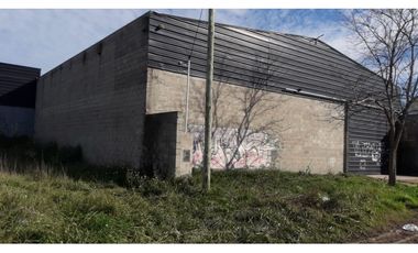 Venta galpón de 500 mts zona Mundialista