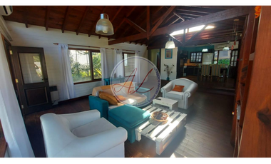 CASA CABAÑA / QUEBRACHO AL 600 - CARILO