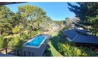 CASA CABAÑA / QUEBRACHO AL 600 - CARILO