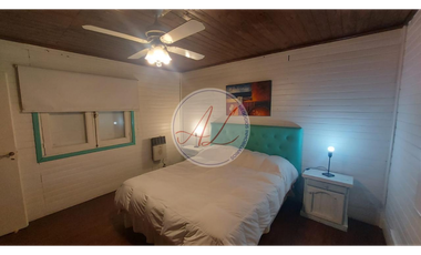 CASA CABAÑA / QUEBRACHO AL 600 - CARILO