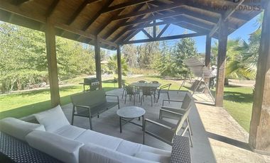 Casa en Venta en Condominio La Peninsula Lago Rapel