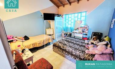 #AlquilerRUKAN | Casa de 4 Habitaciones | Calle CUBA | Barrio MIRADOR | Caleta Olivia.-